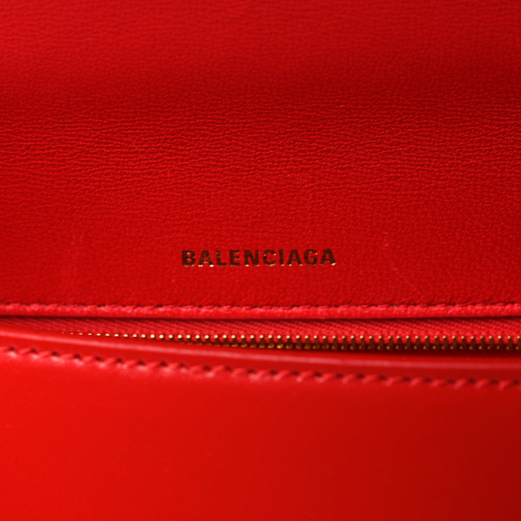 Shiny Box Calfskin Medium Hourglass Top Handle Bag Bright Red