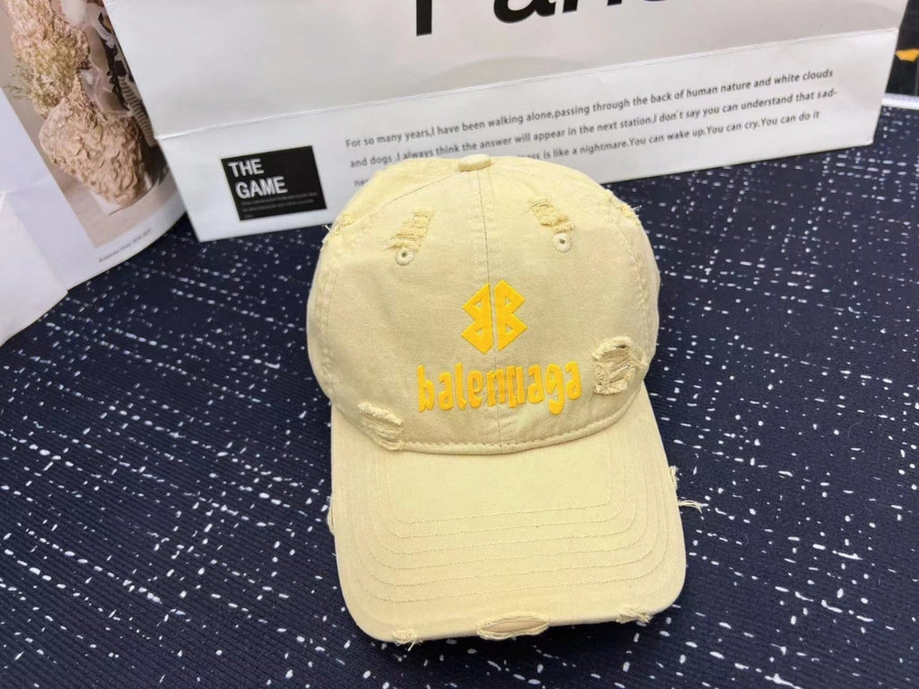 BALENCIAGA New Season Baseball Cap