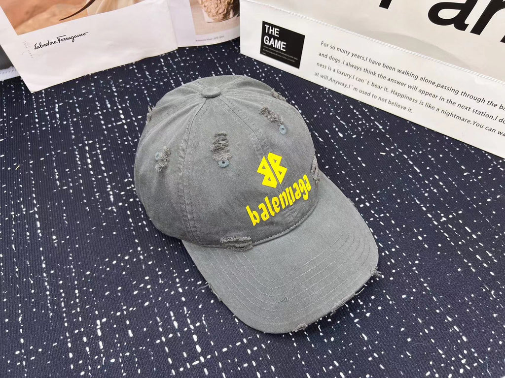 BALENCIAGA New Season Baseball Cap